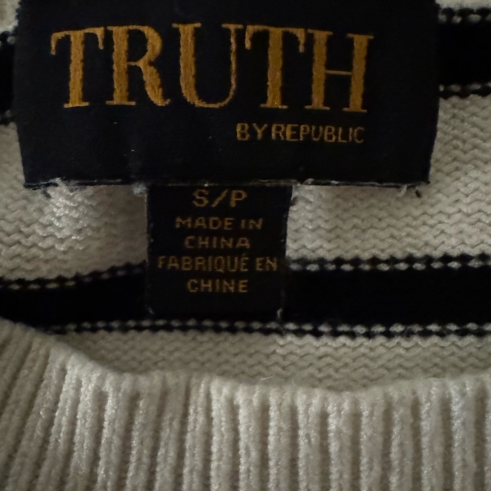Truth by Republic Striped Knit Sweater Black White Small - Picture 2 of 7
